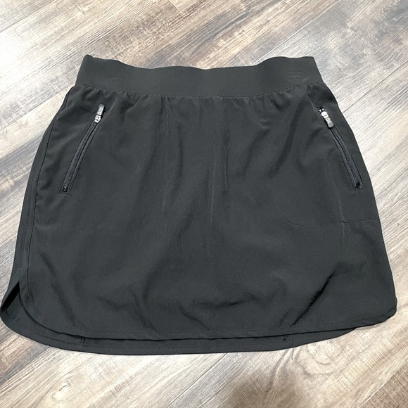 tek gear Dresses & Skirts - Black Athletic Skirt Small